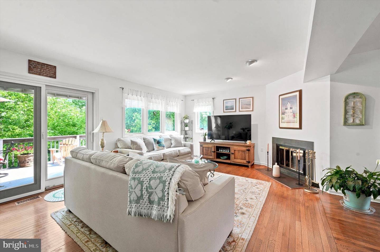 12 Kincaid Court photo 5