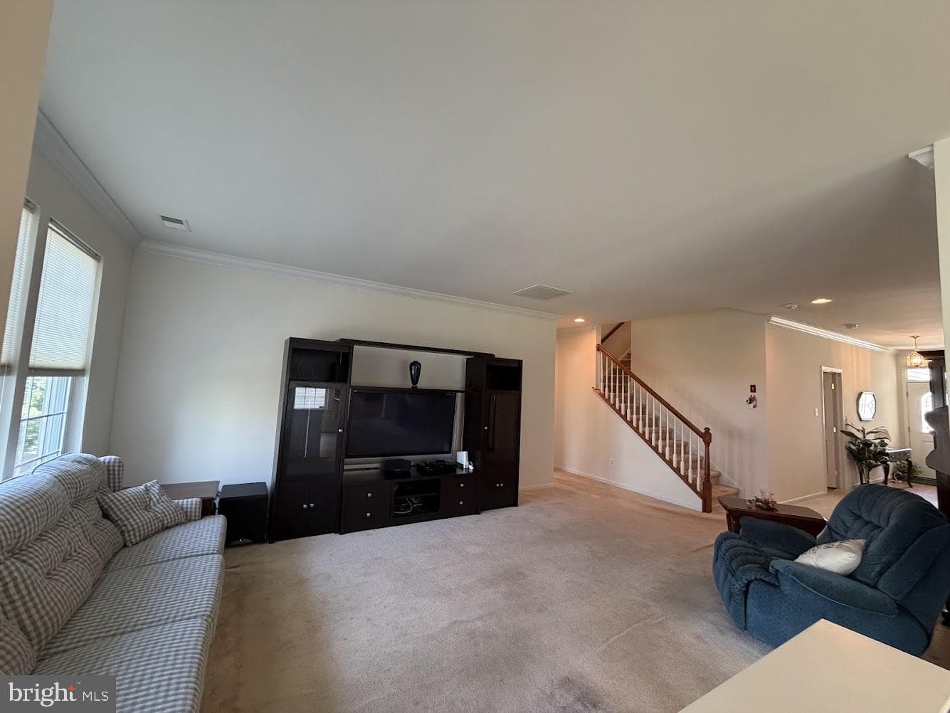 1666 Wisteria Way photo 4