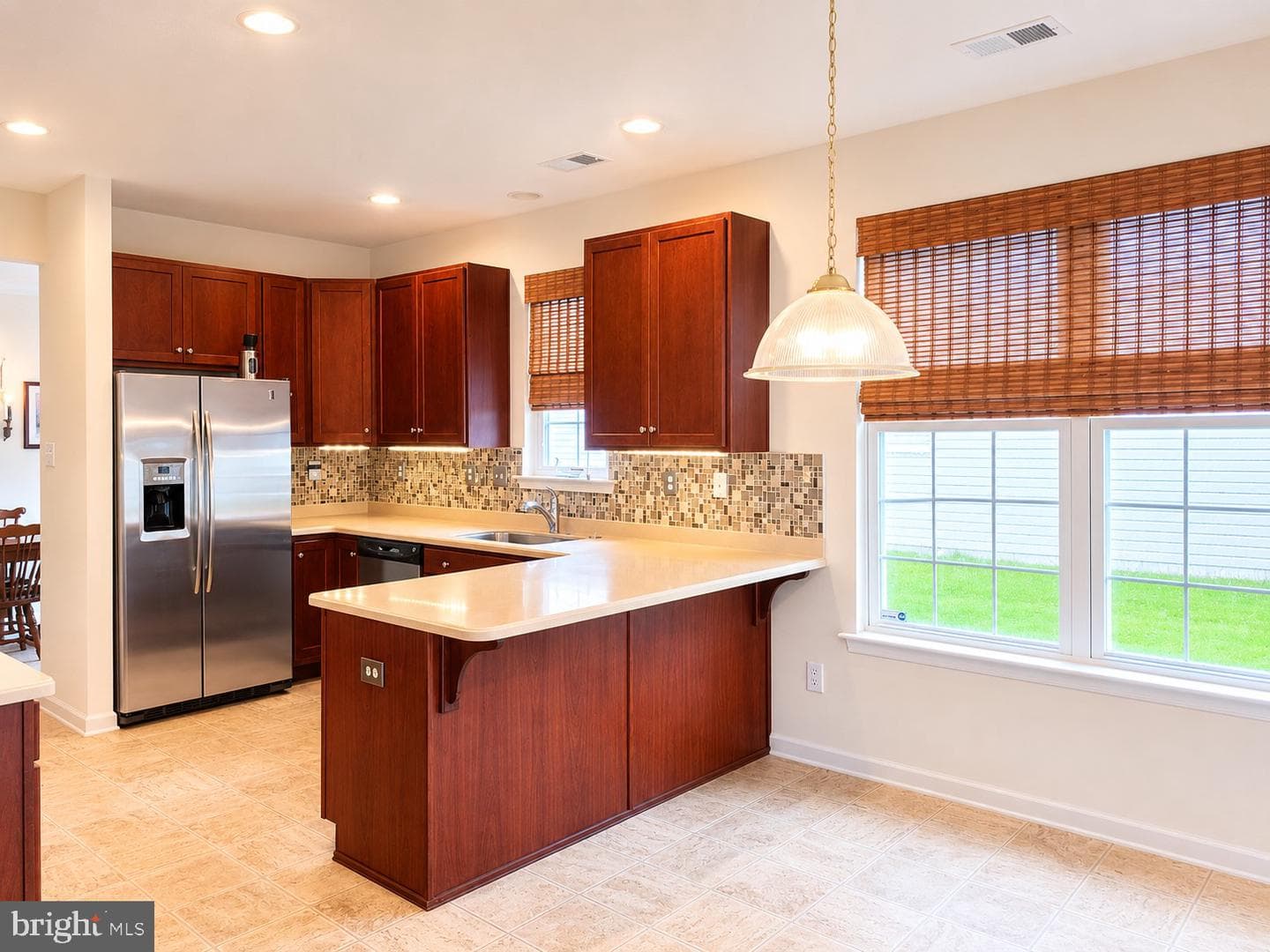 1666 Wisteria Way photo 6
