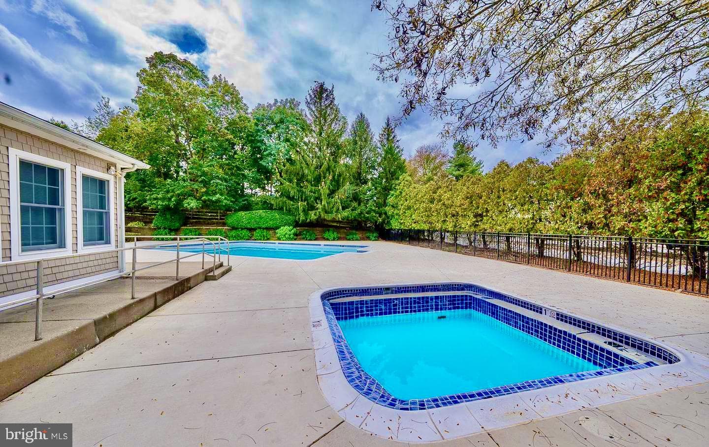 56 Bayberry Court photo 4