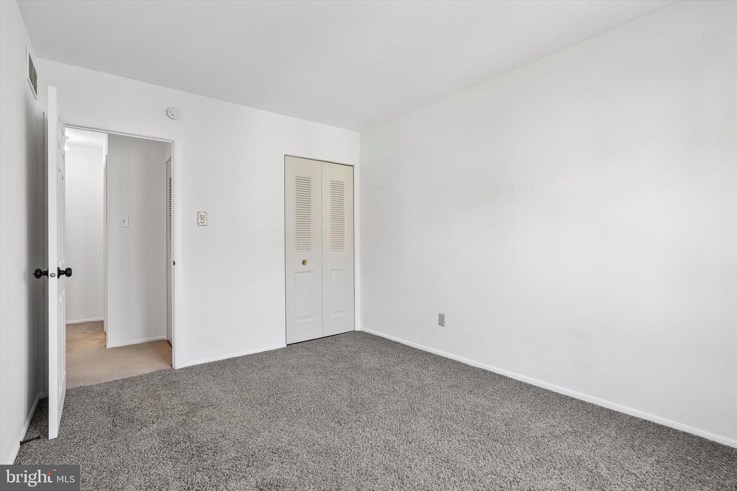 5200 Hilltop Drive #e17 photo 17