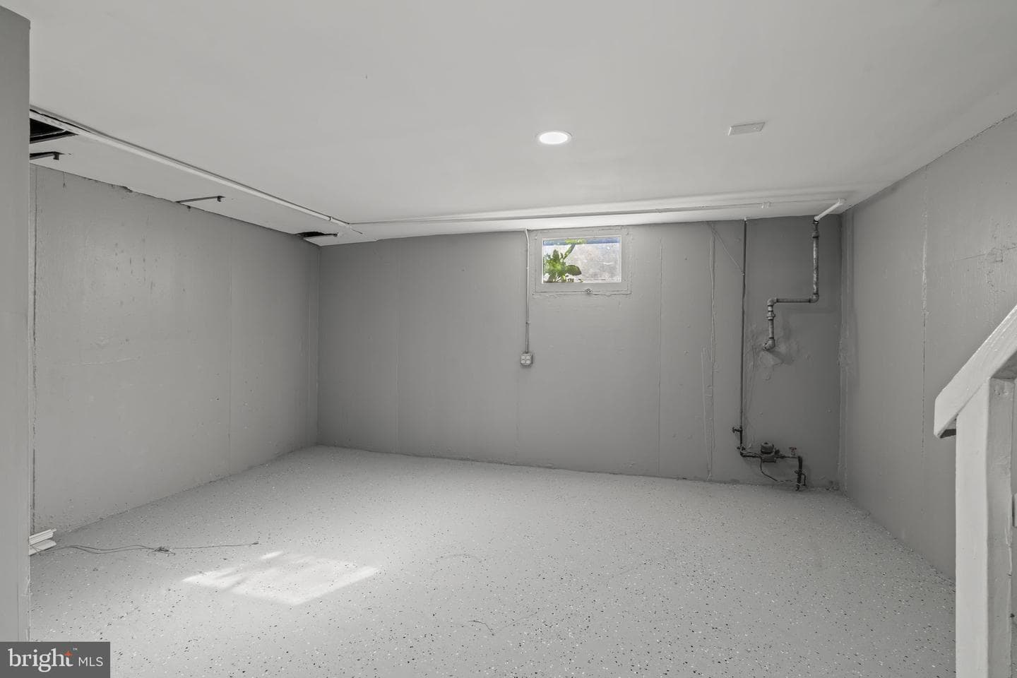 1240 Harding Drive photo 24