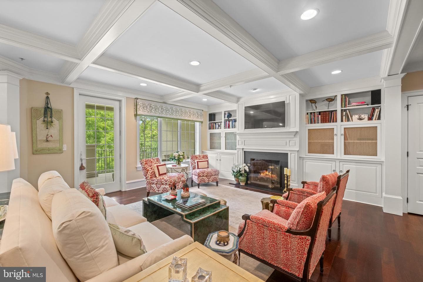 5304 Parkview Drive photo 6