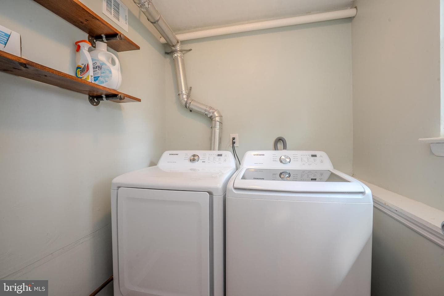 697 Cherry Tree Road photo 29