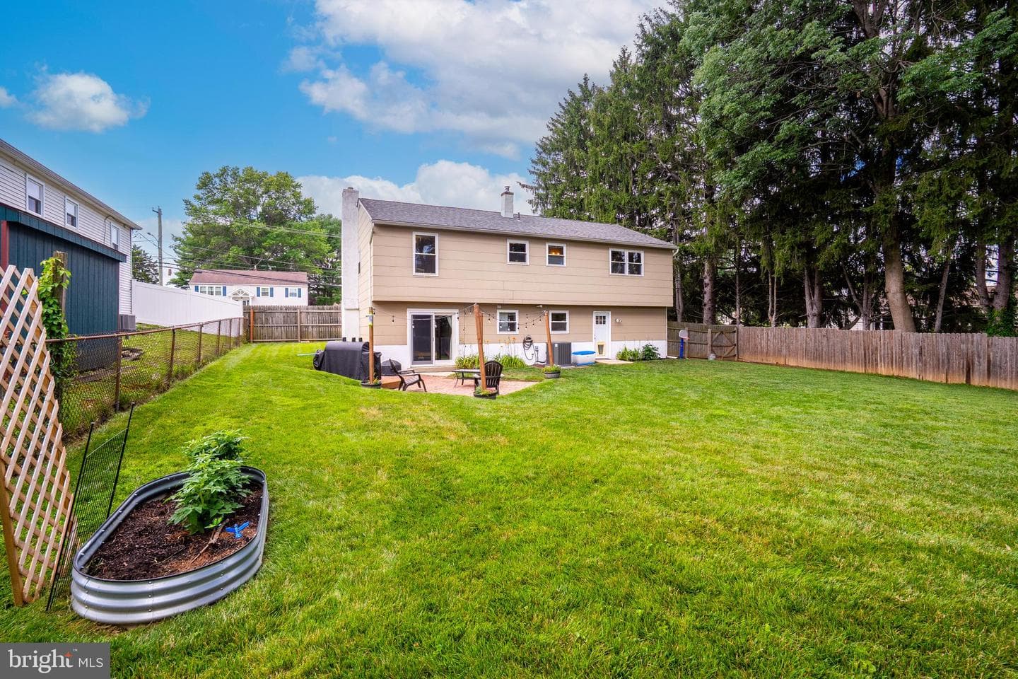 697 Cherry Tree Road photo 39