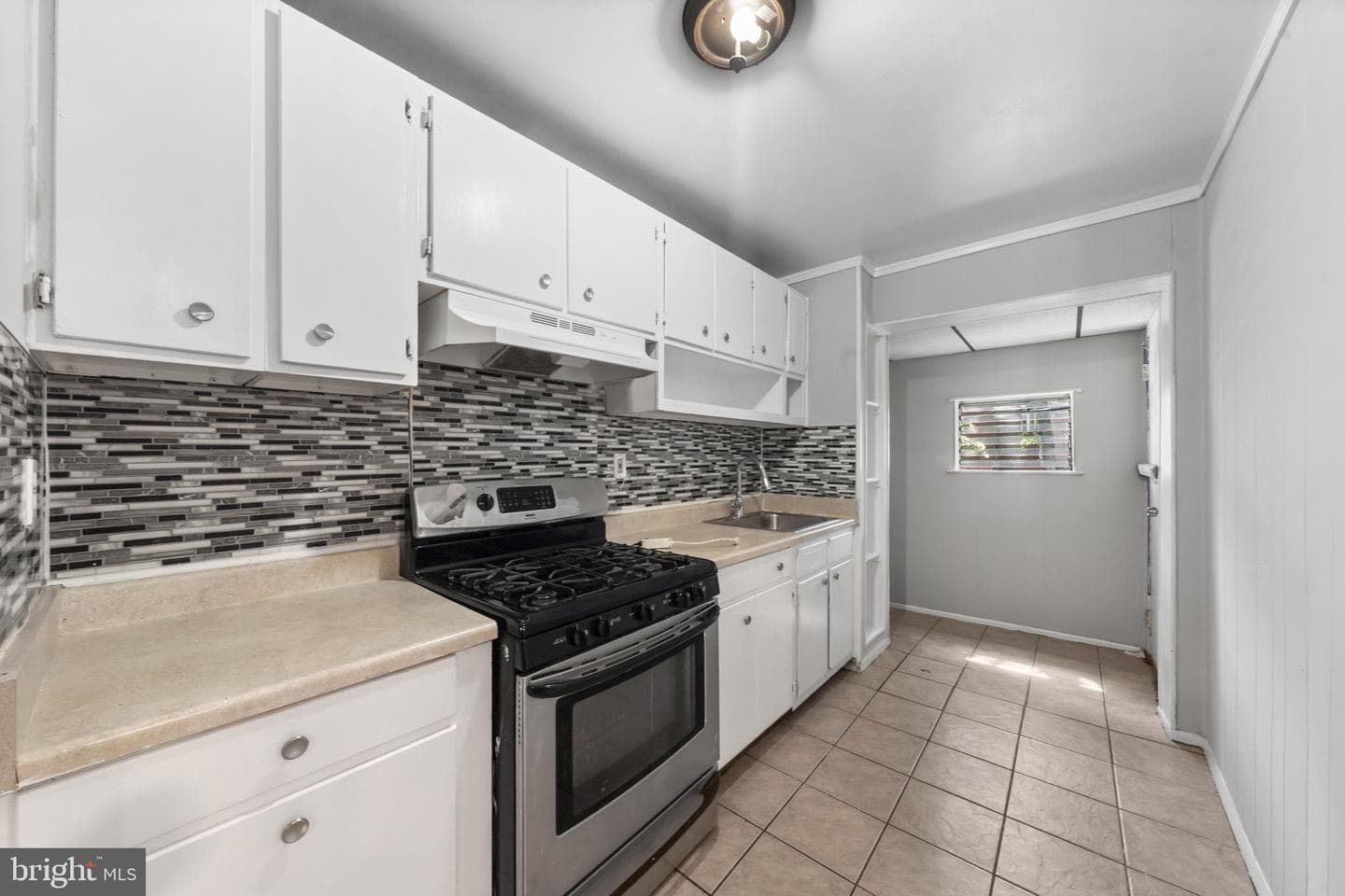 1125 Remington Street photo 14