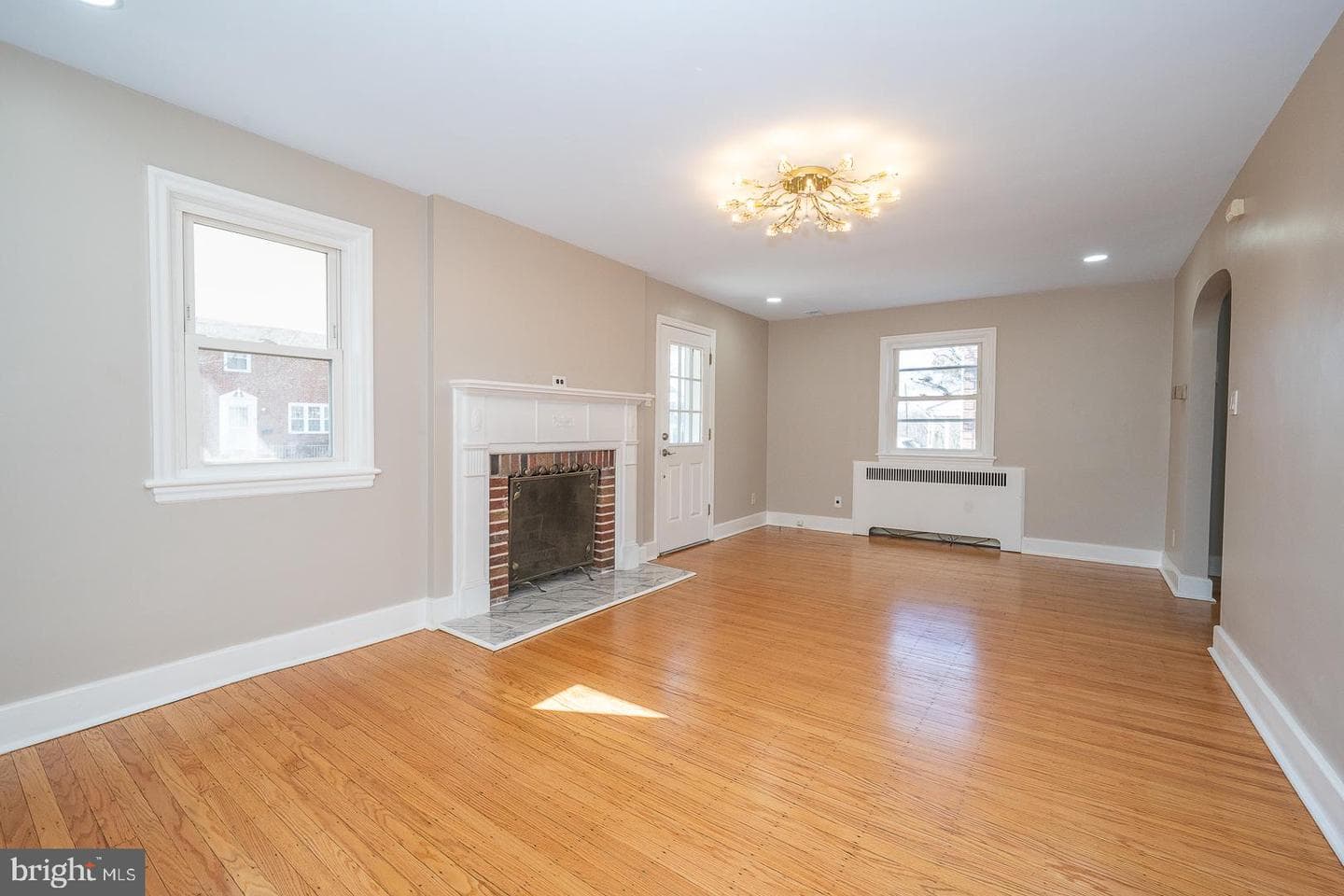 291 Jackson Ave photo 16