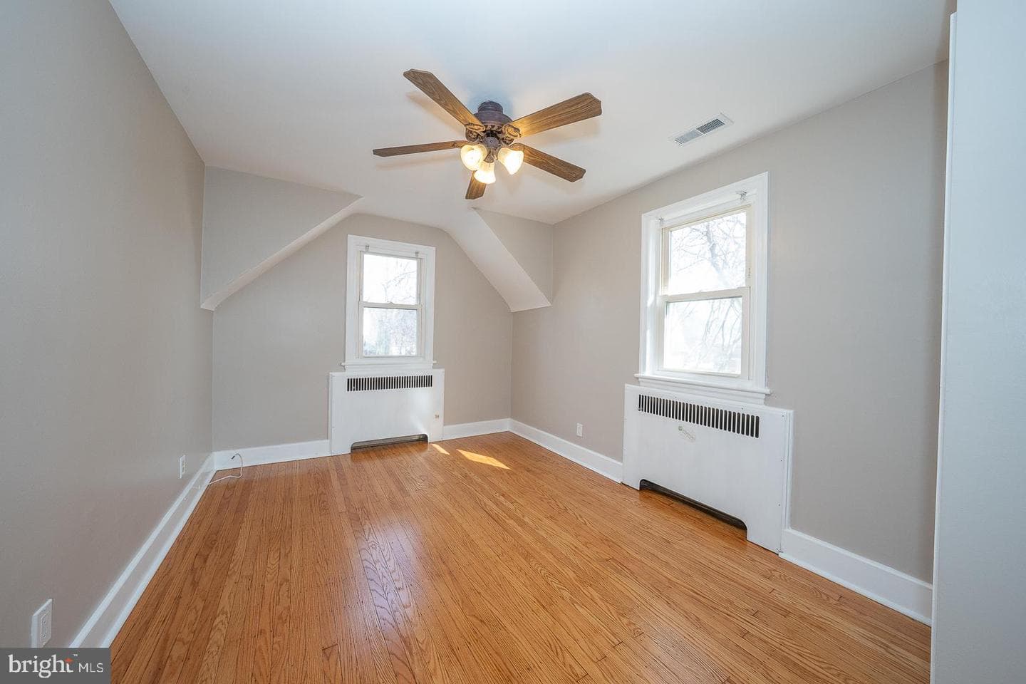 291 Jackson Ave photo 28
