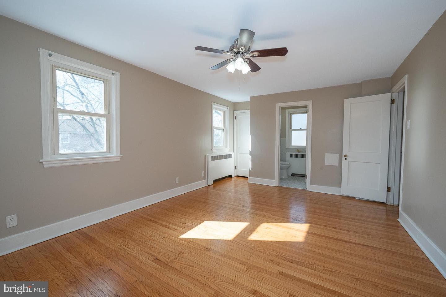 291 Jackson Ave photo 37