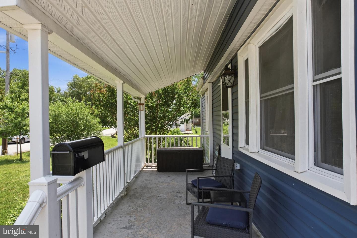 2418 4th Avenue photo 3