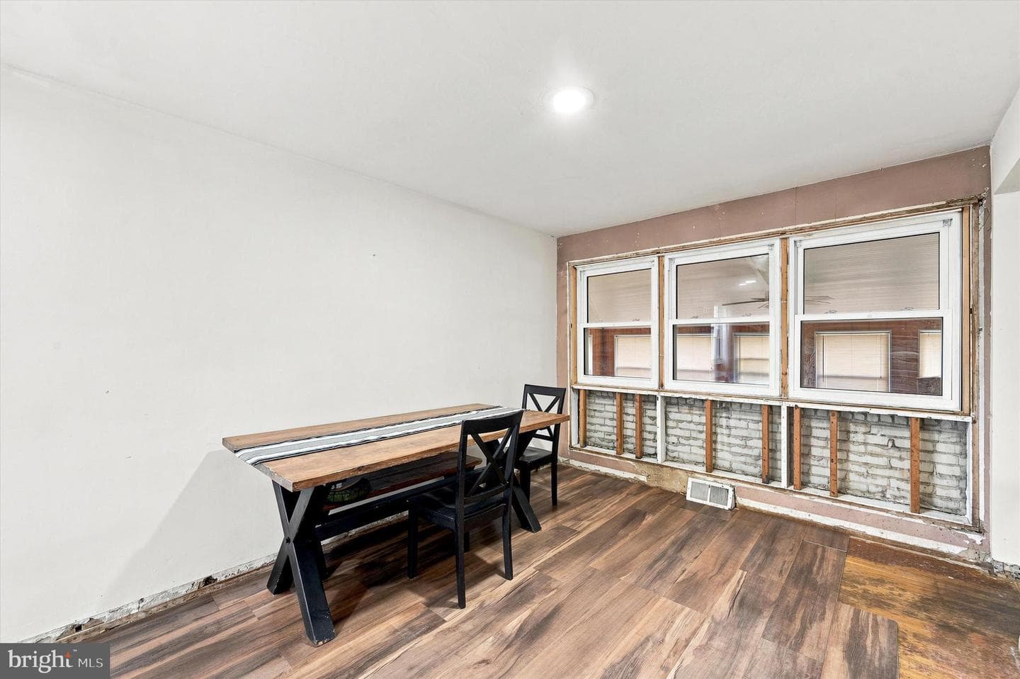 1403 Parklane Road photo 8