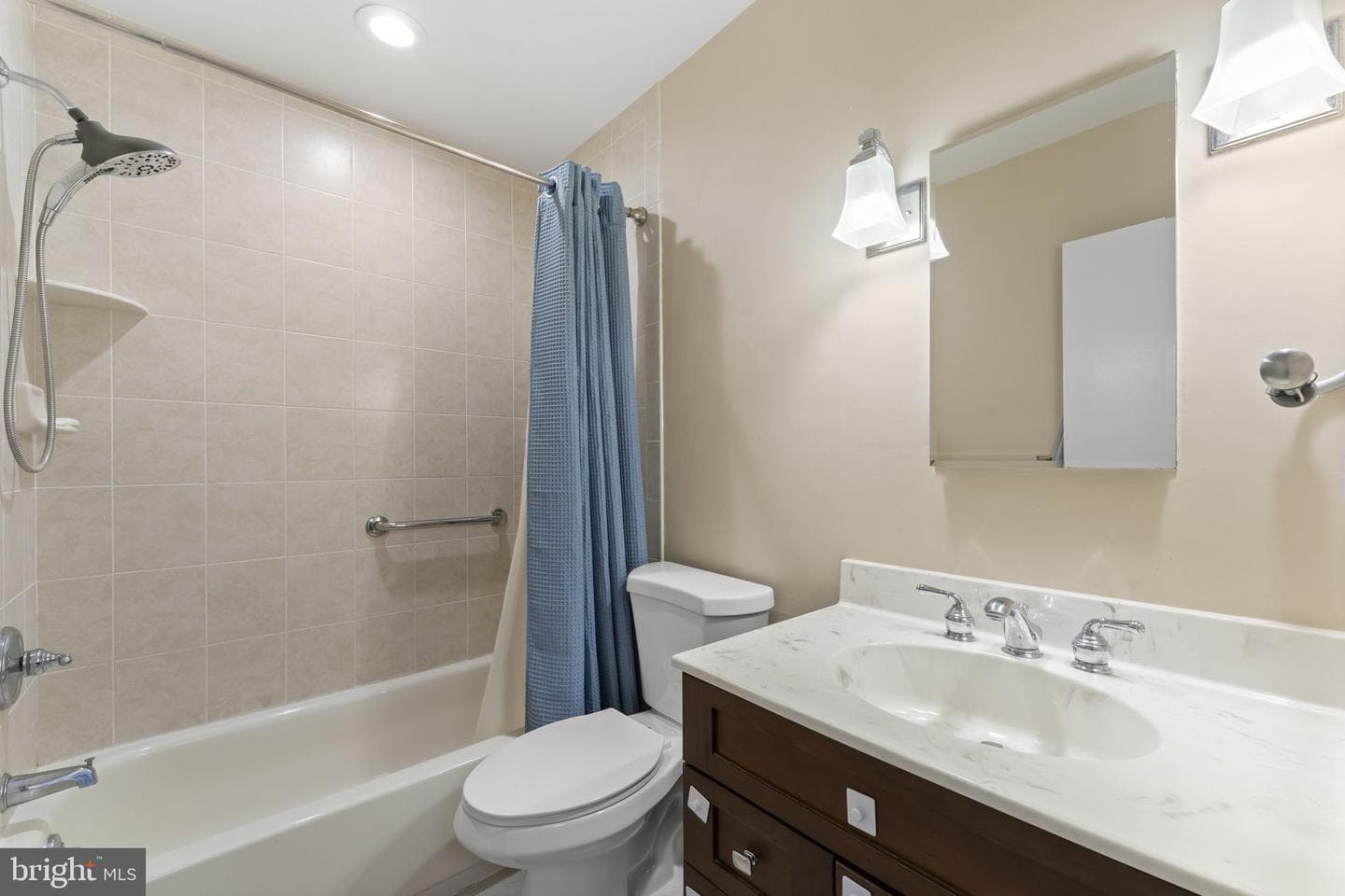 700 Ardmore Avenue #614 photo 19