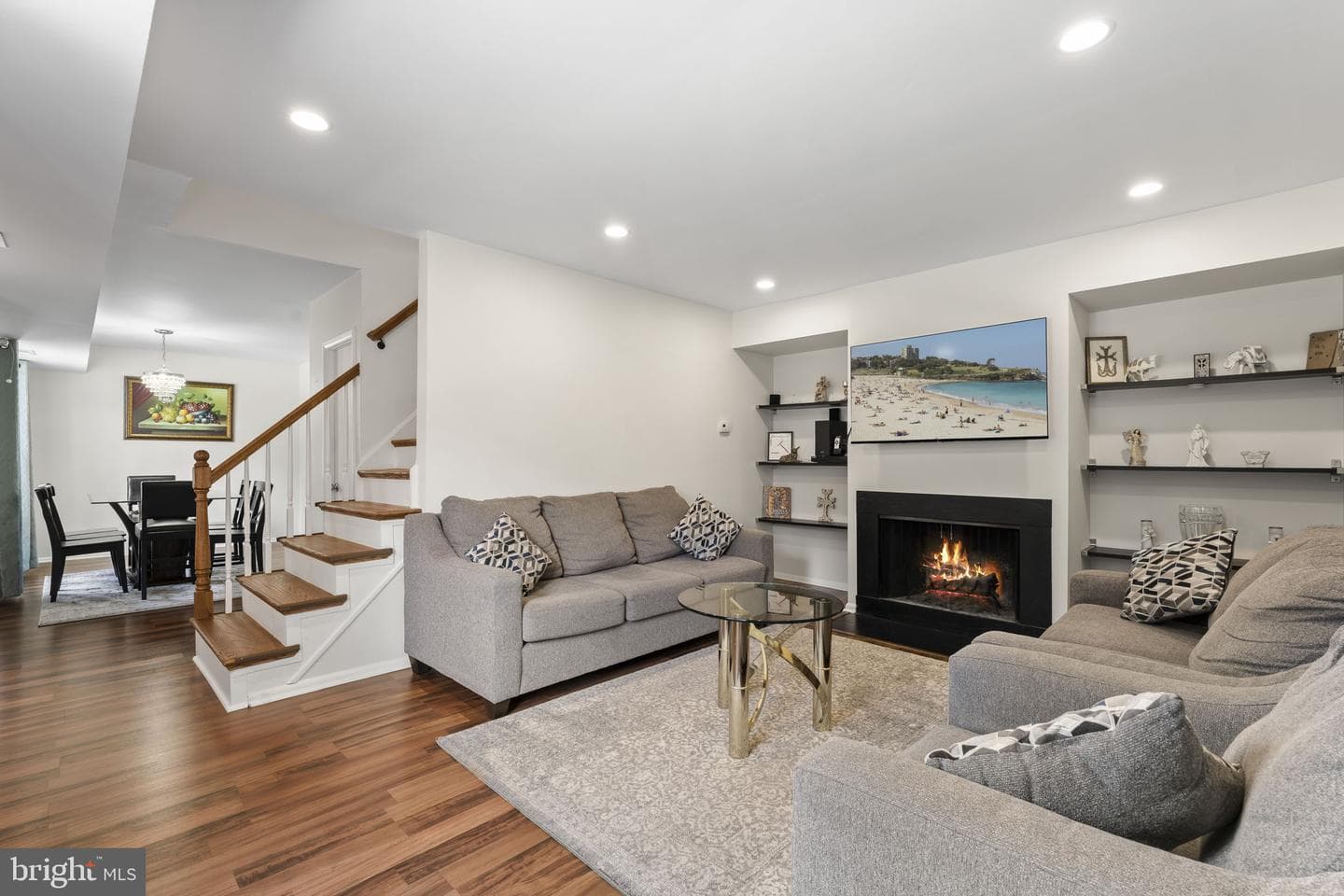 700 Ardmore Avenue #614 photo 5