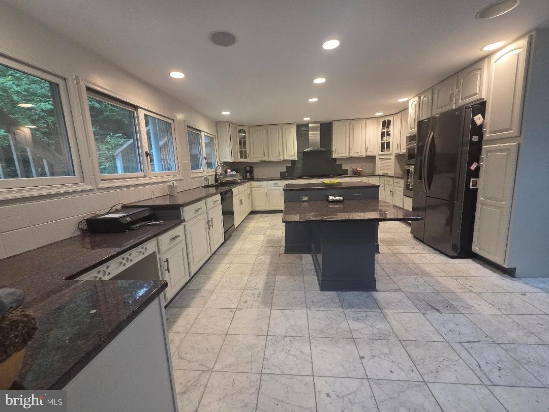 756 Camp Woods Road photo 22