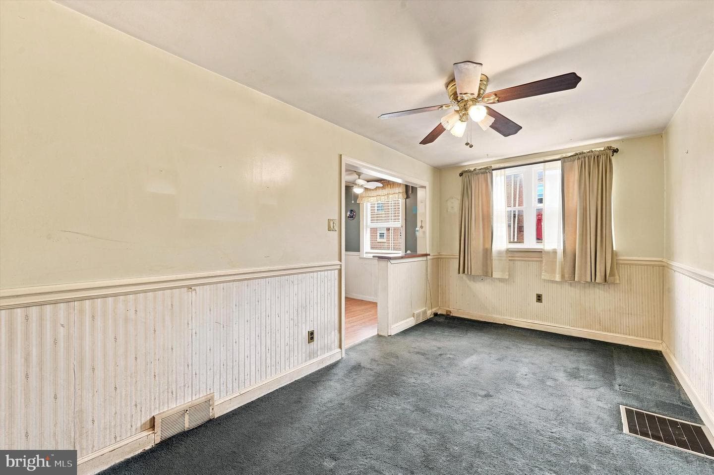 408 Rively Avenue photo 5