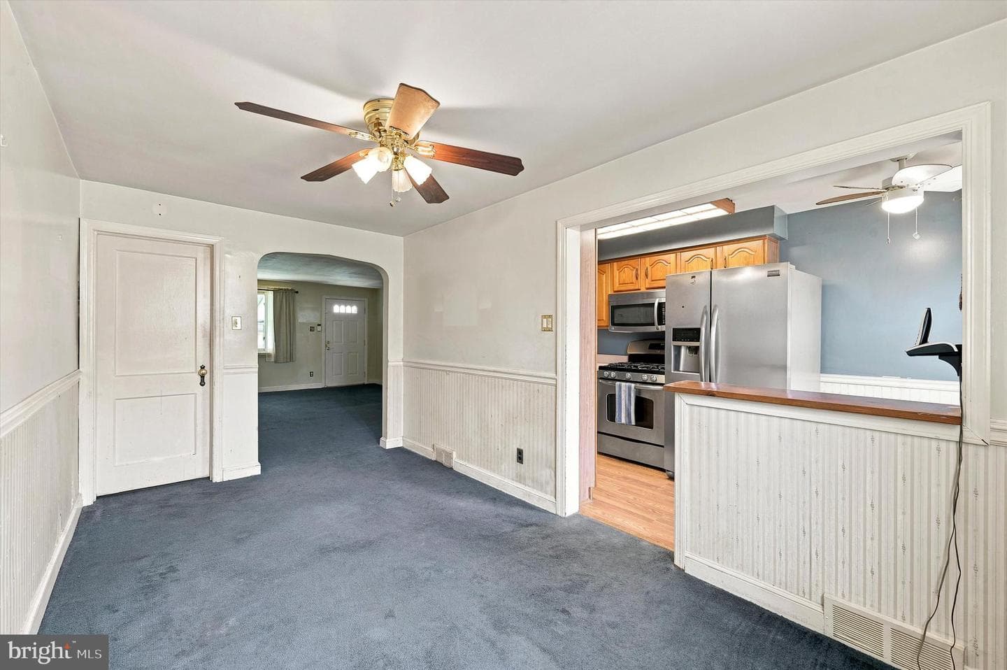 408 Rively Avenue photo 6