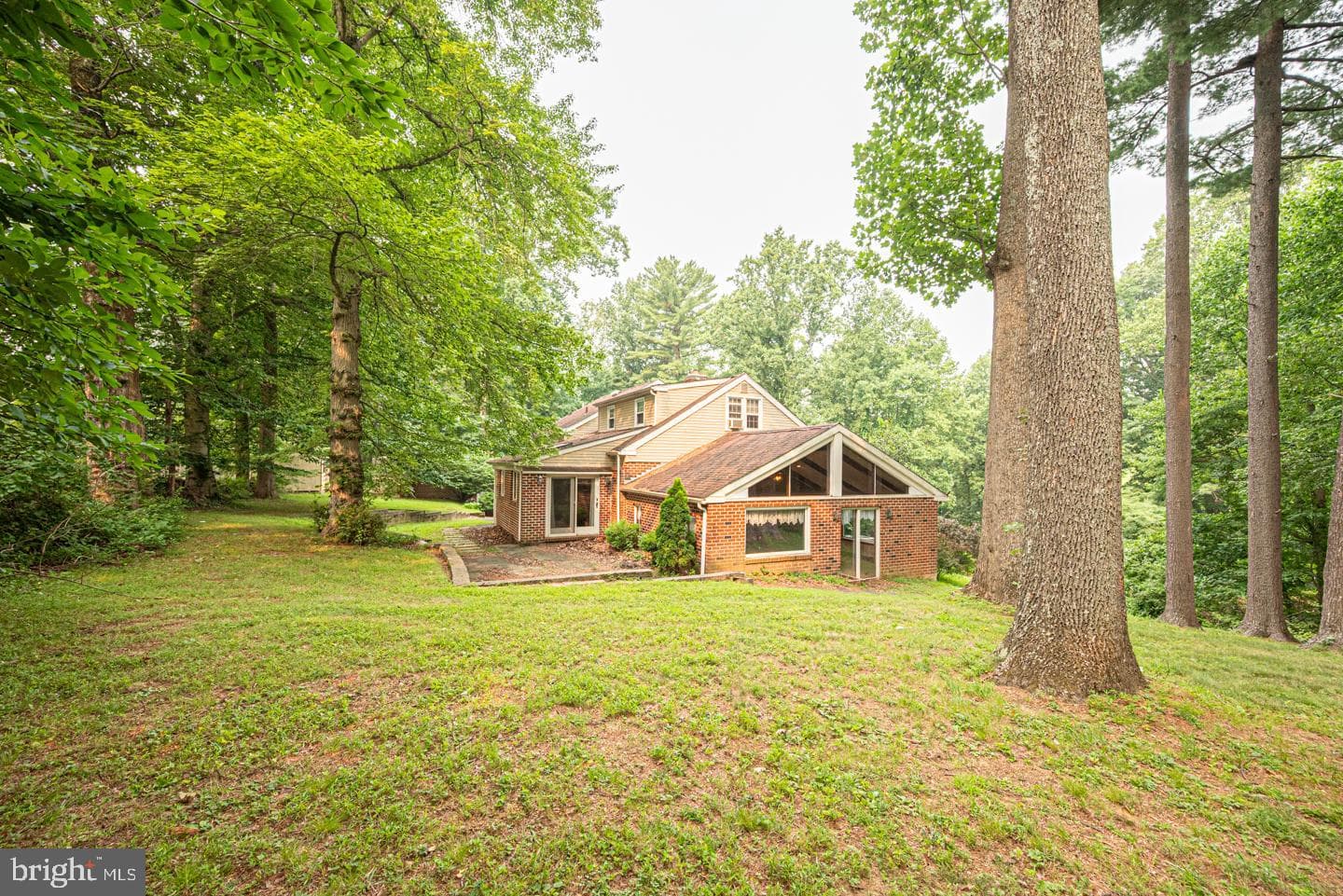 505 Cricket Lane photo 34