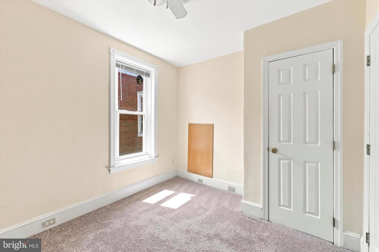 242 Virginia Avenue photo 18