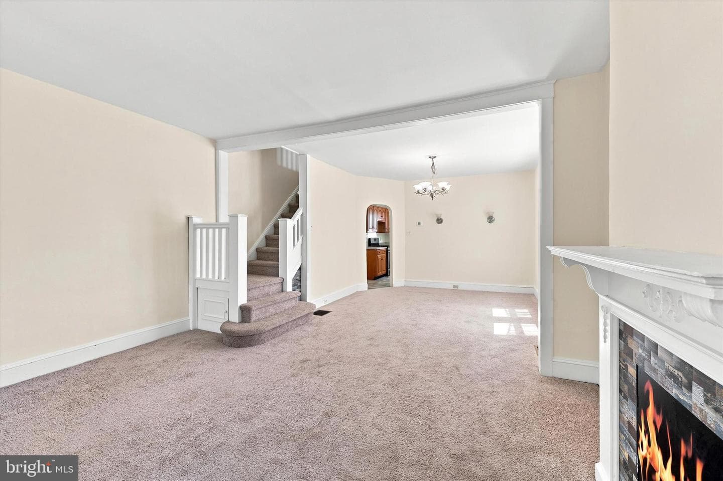 242 Virginia Avenue photo 5