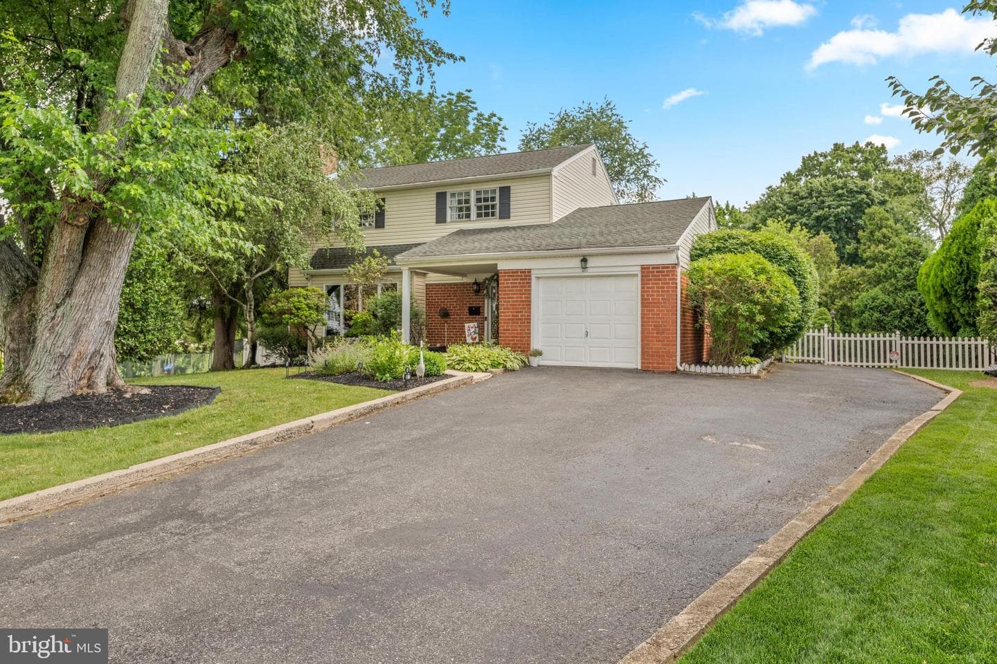 217 Hemlock Lane photo 40