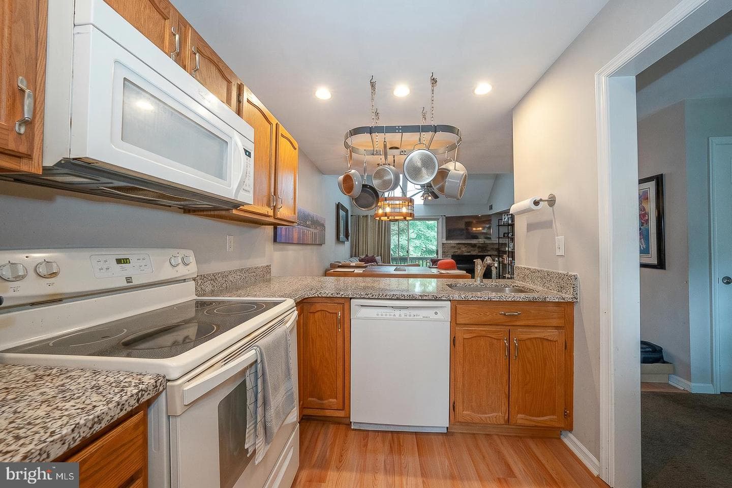 421 Derry Drive #421 photo 5
