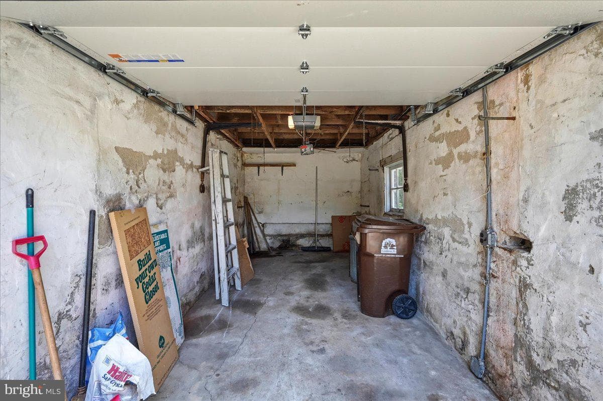 162 W Albemarle Avenue photo 30