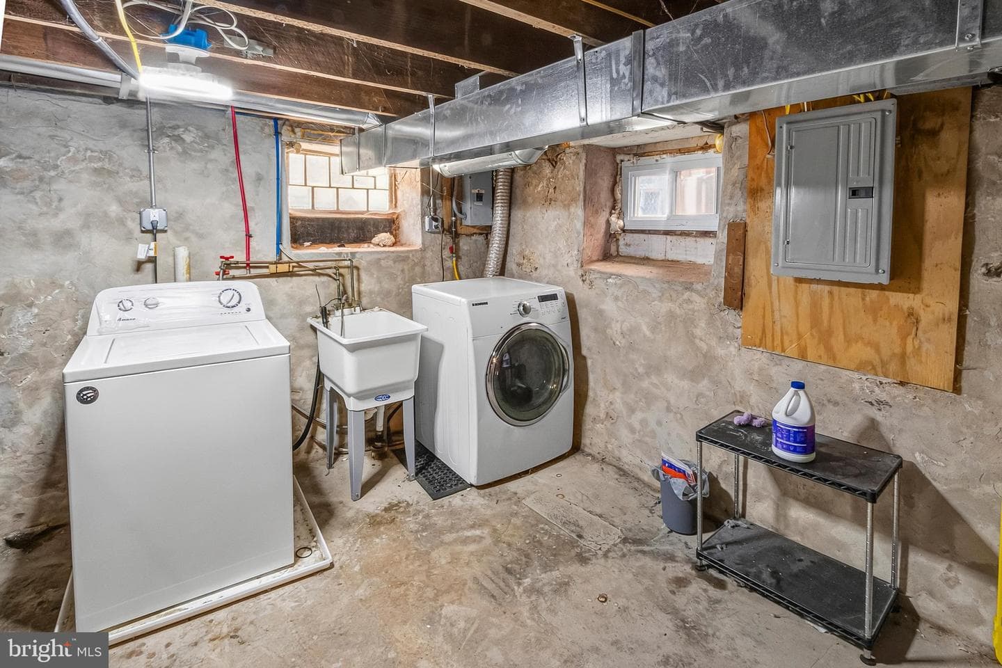 1106 Lawrence Avenue photo 20
