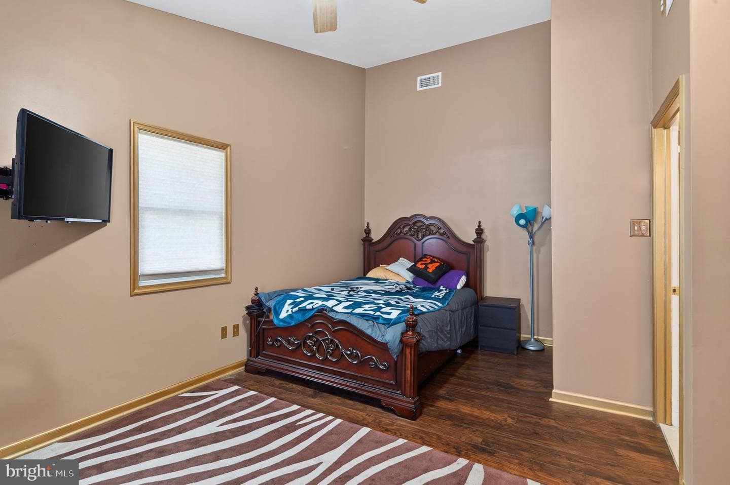 357 Swanage Drive photo 25