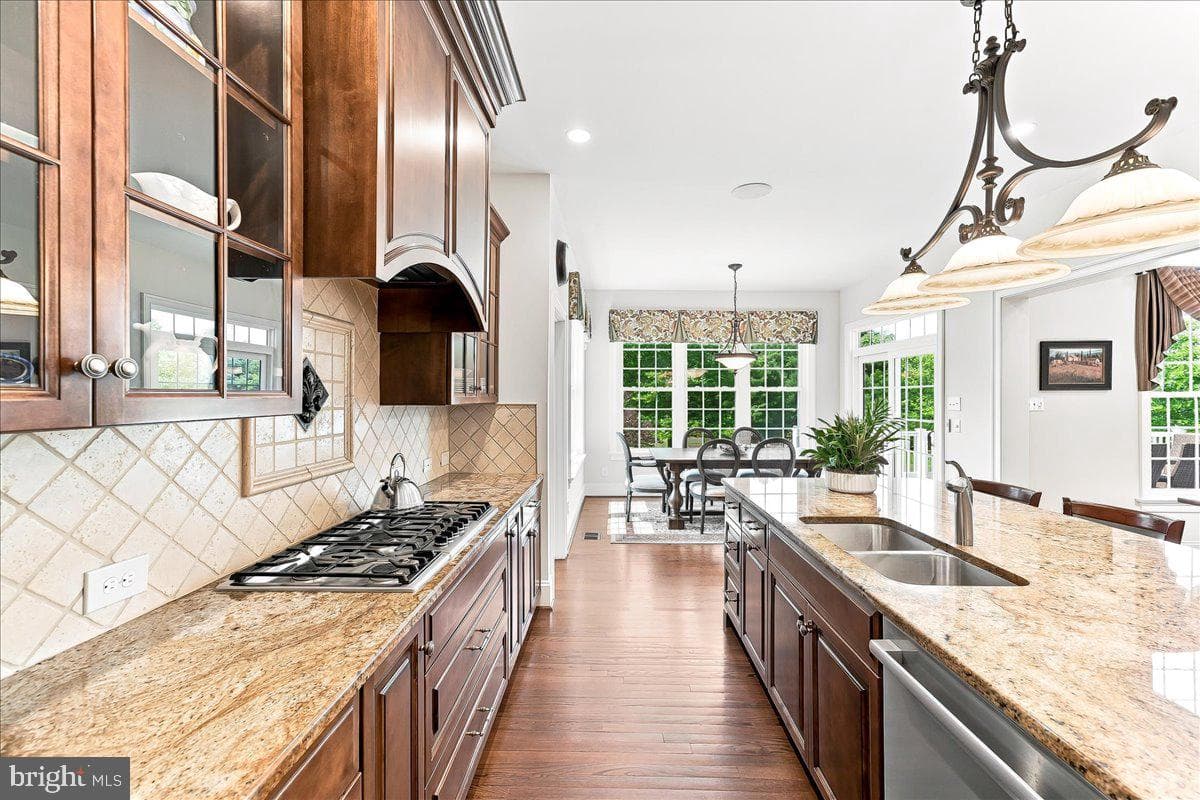 4 Wellfleet Lane photo 16