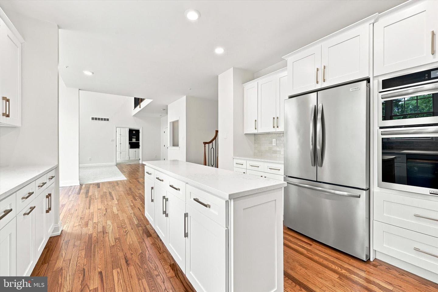 16 Heather Way photo 11