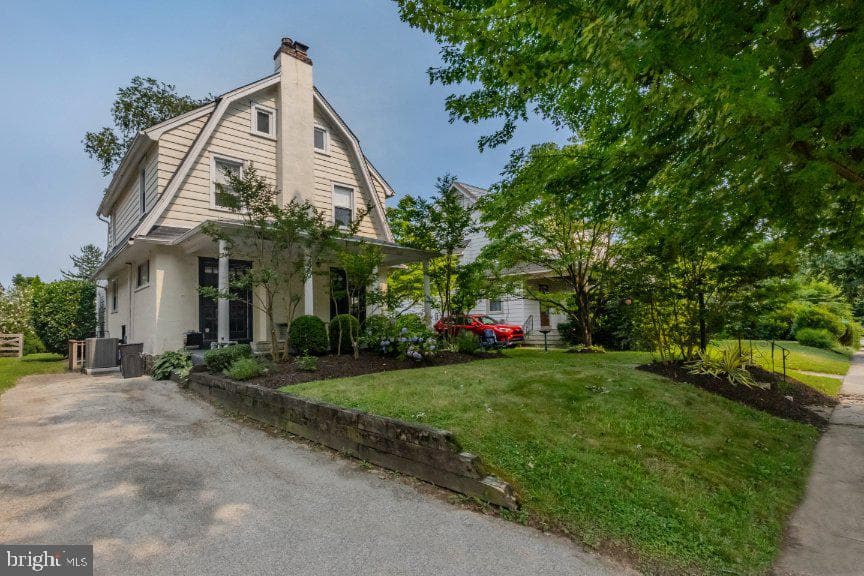 1029 Larchmont Avenue, Havertown