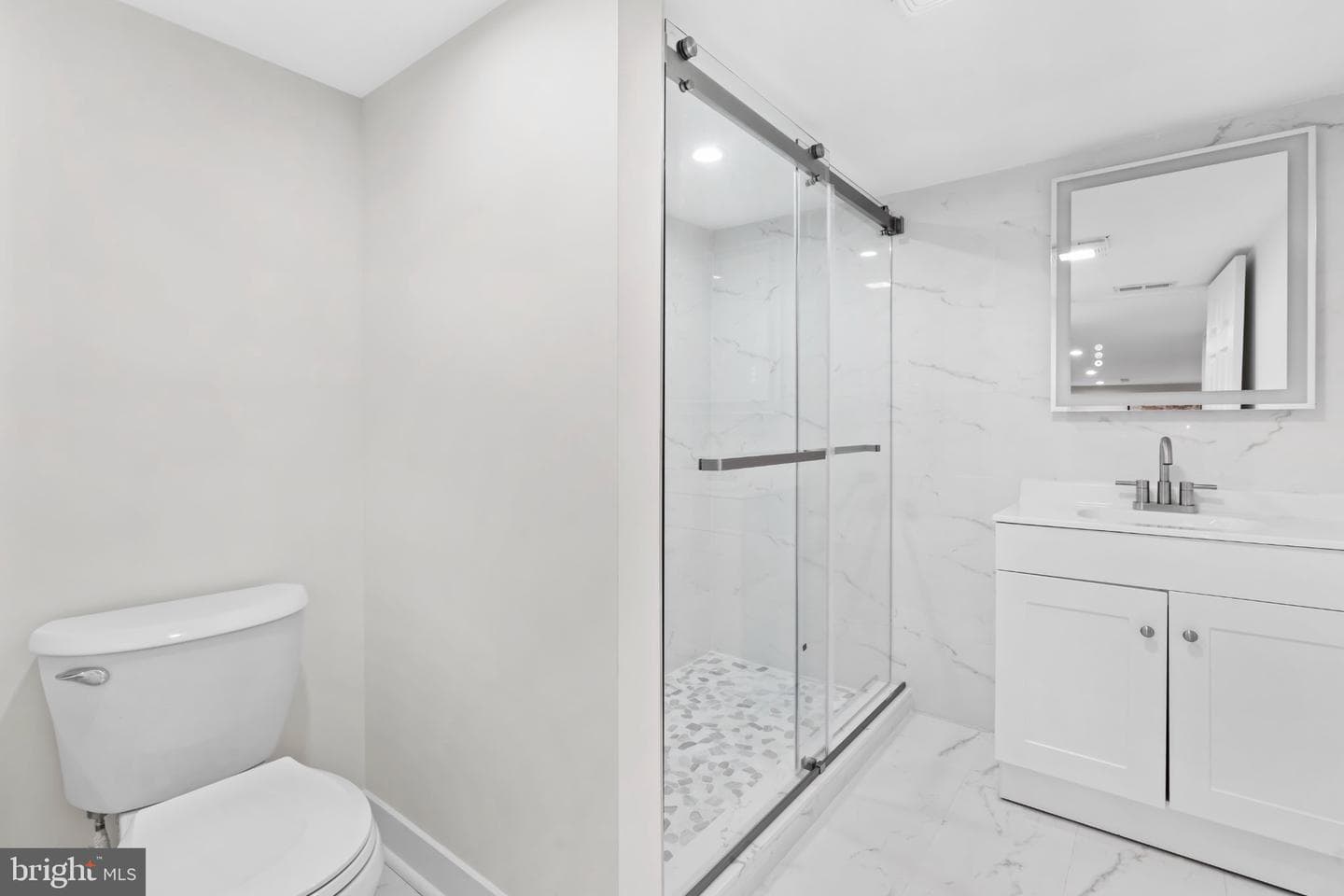 449 W Baltimore Avenue photo 10