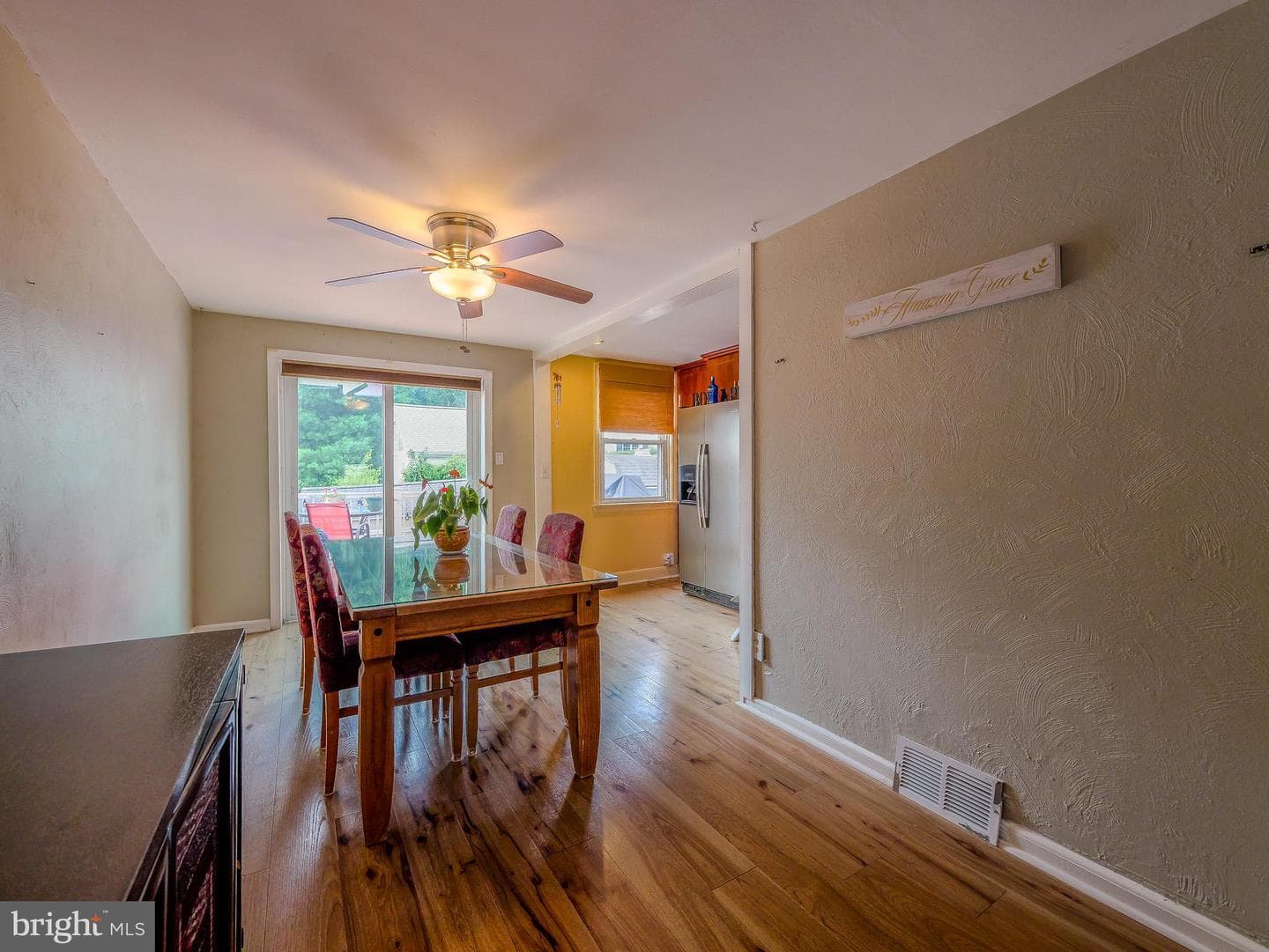 5360 Delmar Drive photo 11