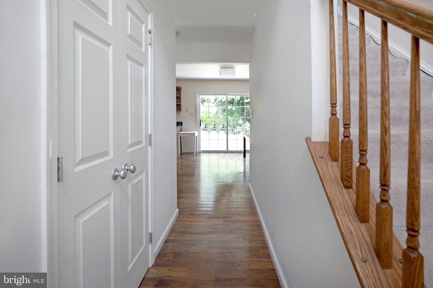 14799 Cedarbrook Drive photo 4