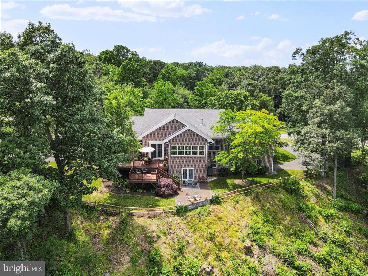 934 Samerica Drive photo 8