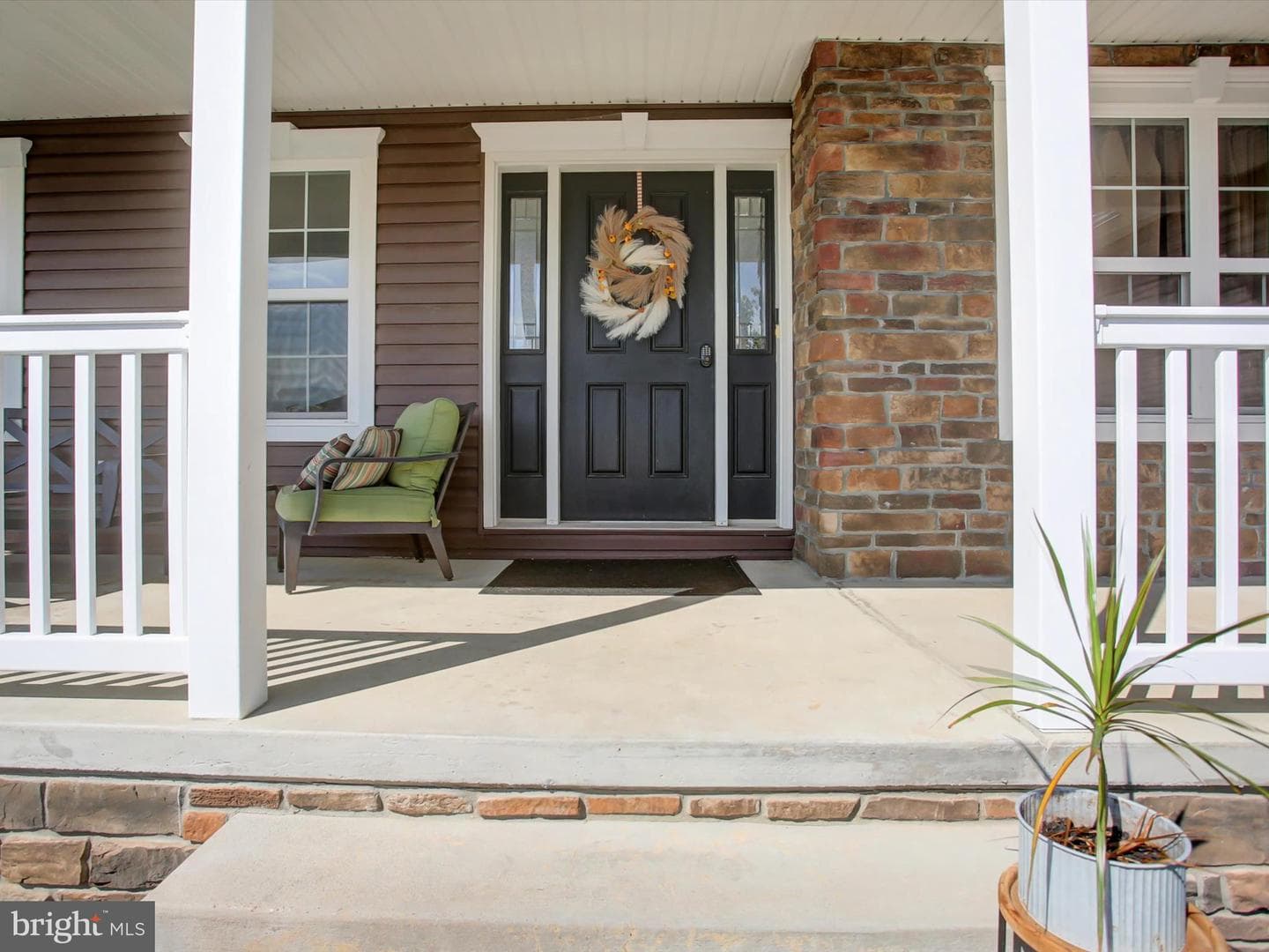 1299 Divinity Drive photo 4