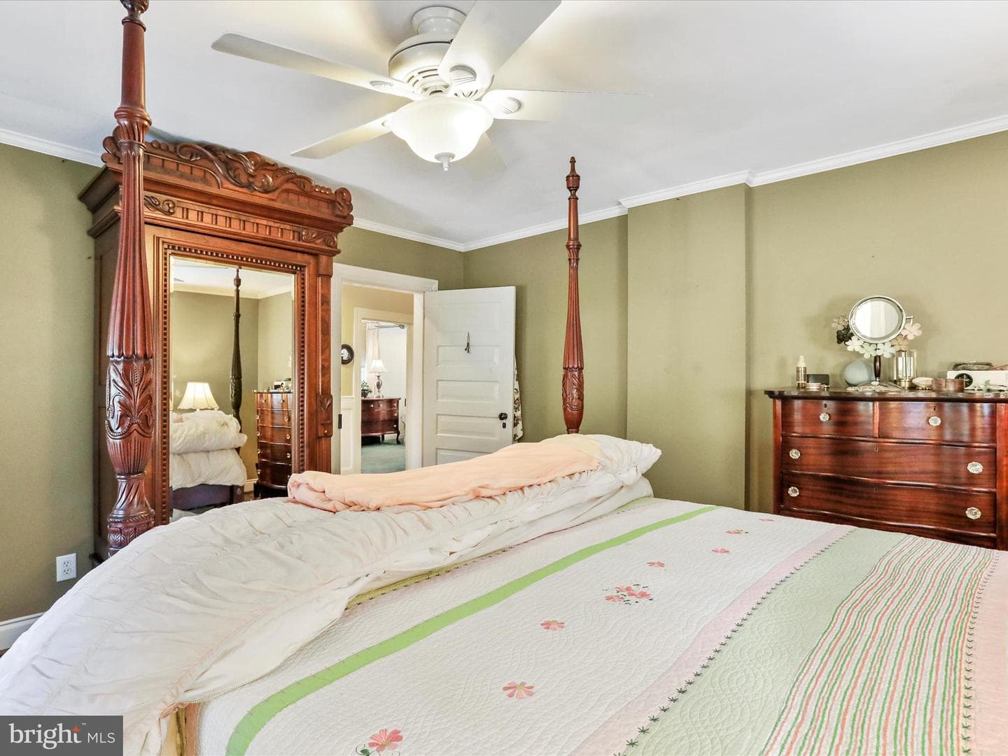14946 Charmian Road photo 32