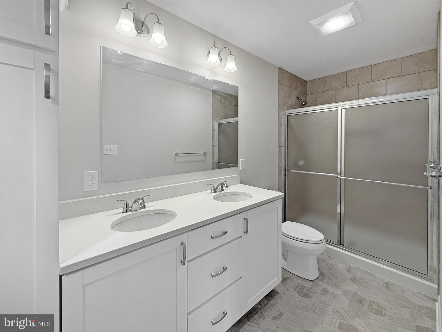 197 Echo Drive photo 35
