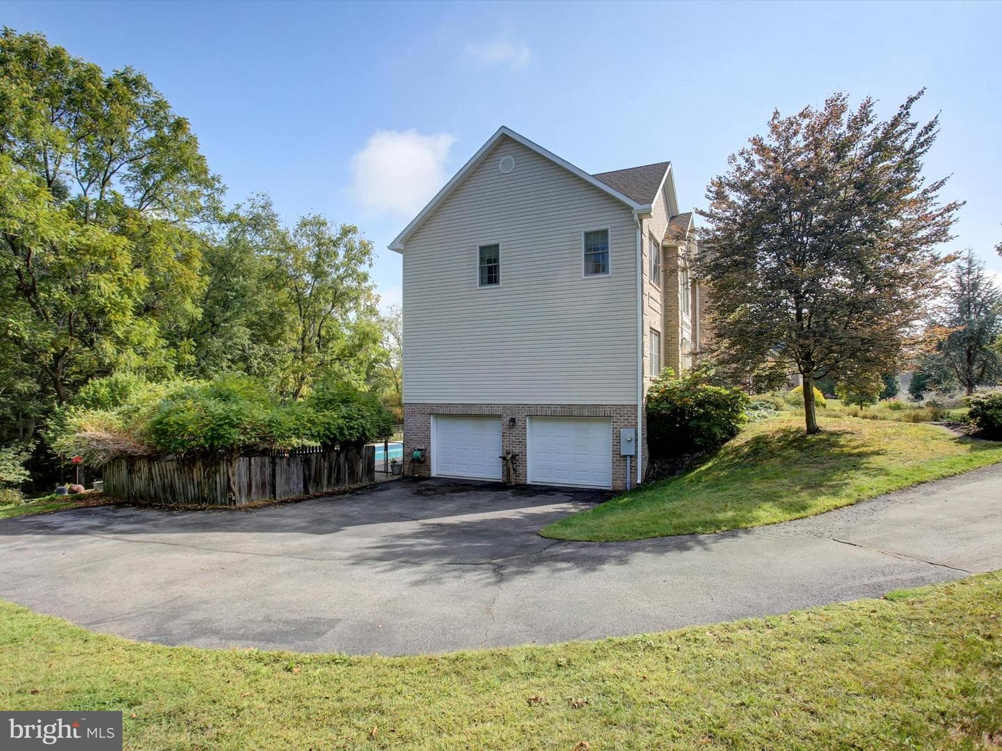 8140 Golf Vista Drive photo 50