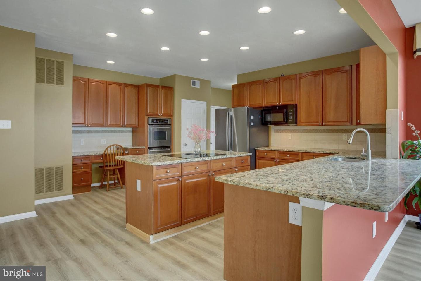 1223 E Pebblebrook Drive photo 31