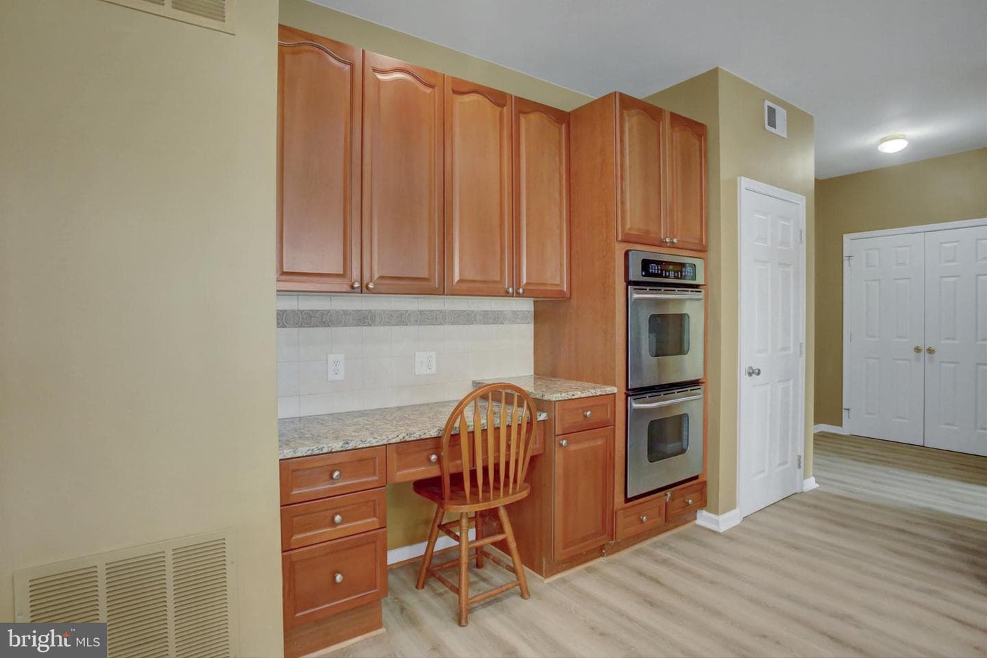 1223 E Pebblebrook Drive photo 32