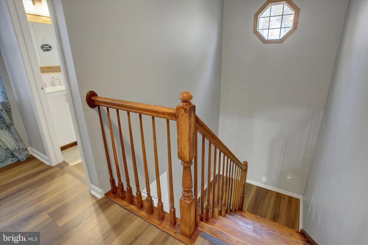 642 Eric Drive photo 27