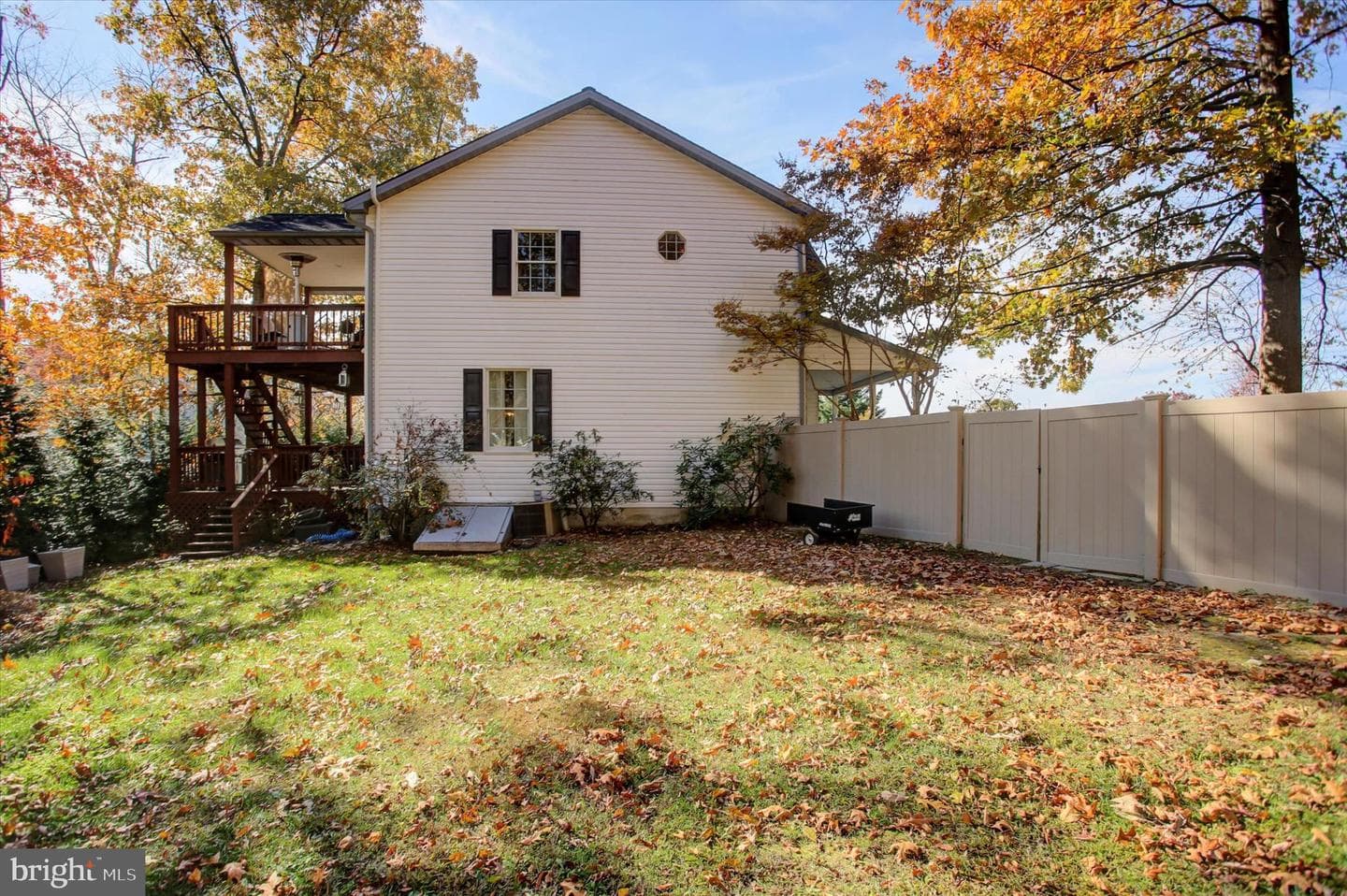 642 Eric Drive photo 57