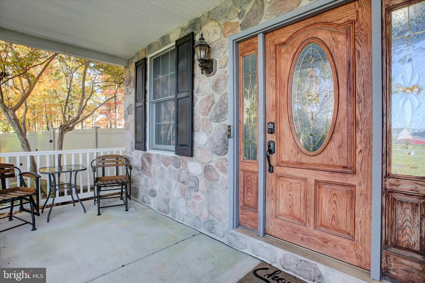 642 Eric Drive photo 8