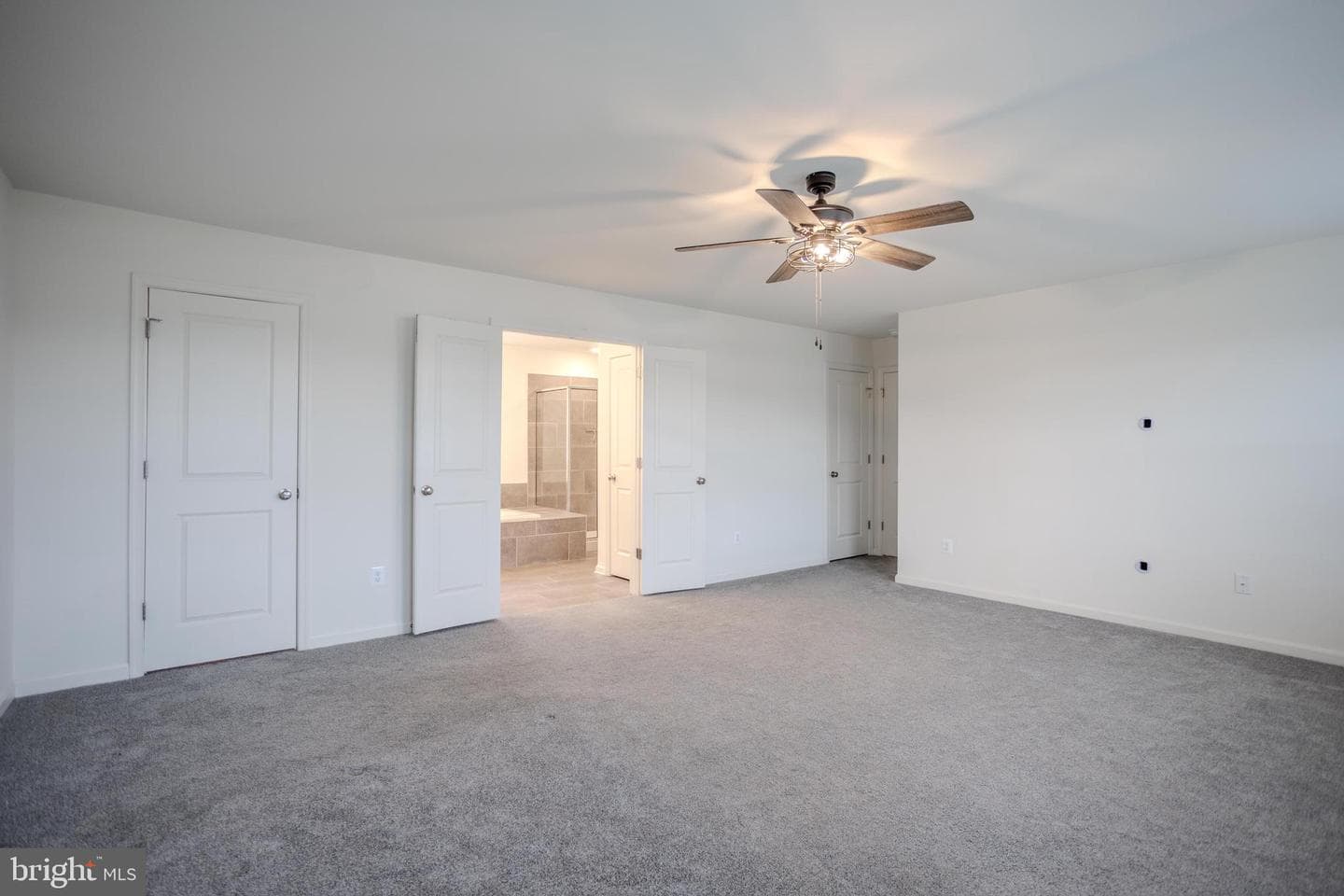 460 Paradise View Drive photo 72