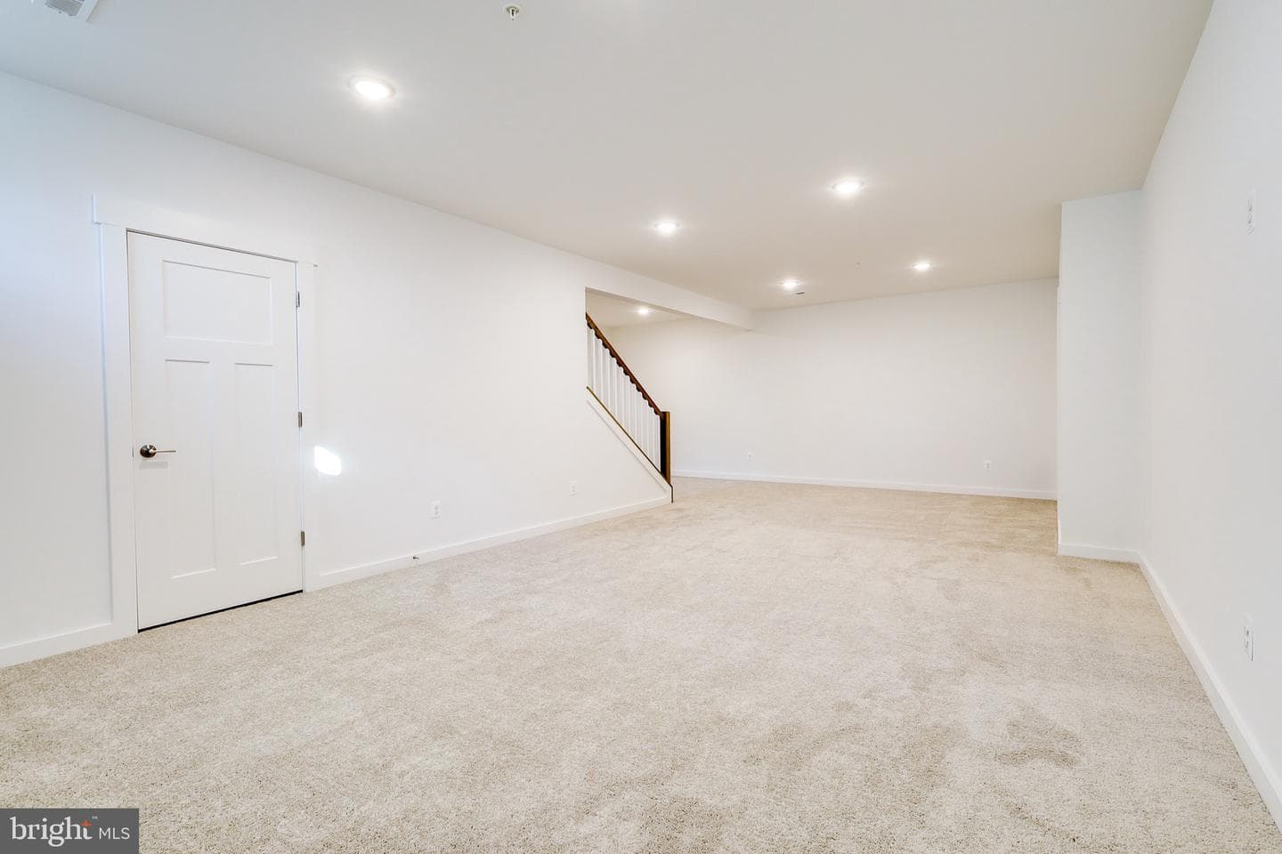 1401 Shannon Drive S photo 40
