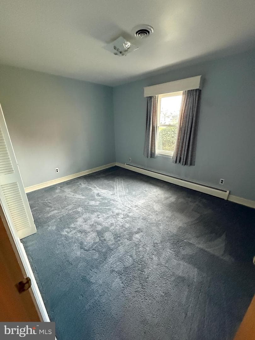 300 N Franklin Street photo 21