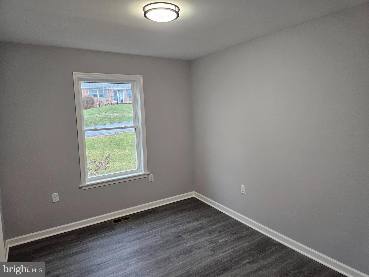 1920 Maylinn Drive photo 15