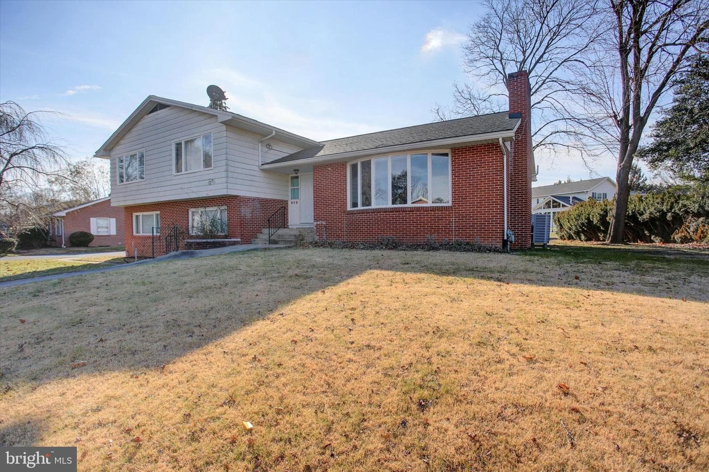 970 Leidig Drive photo 4