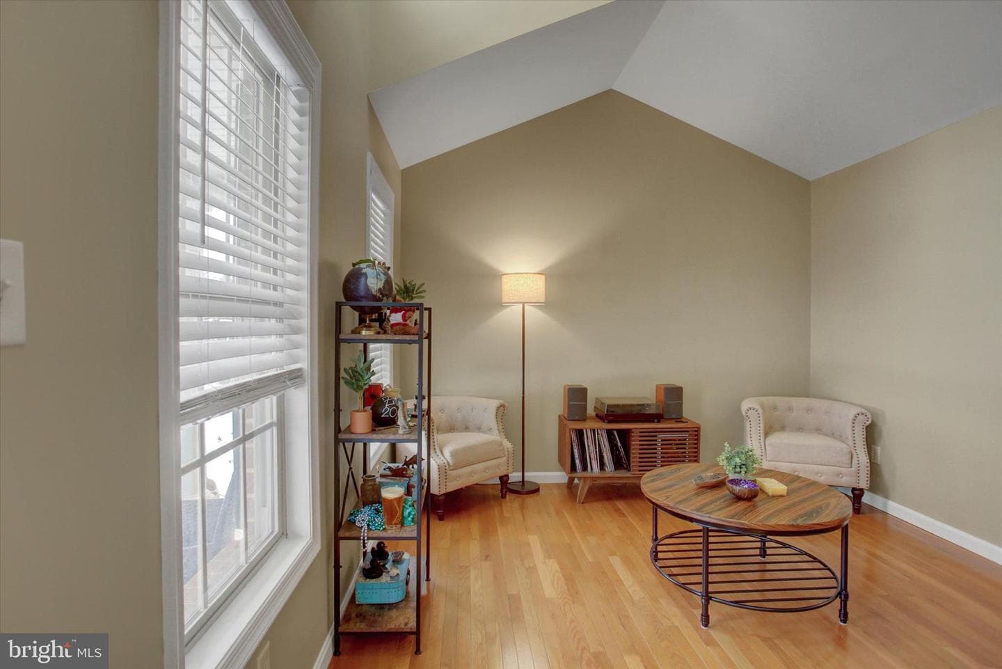 108 N Blackberry Lane photo 11